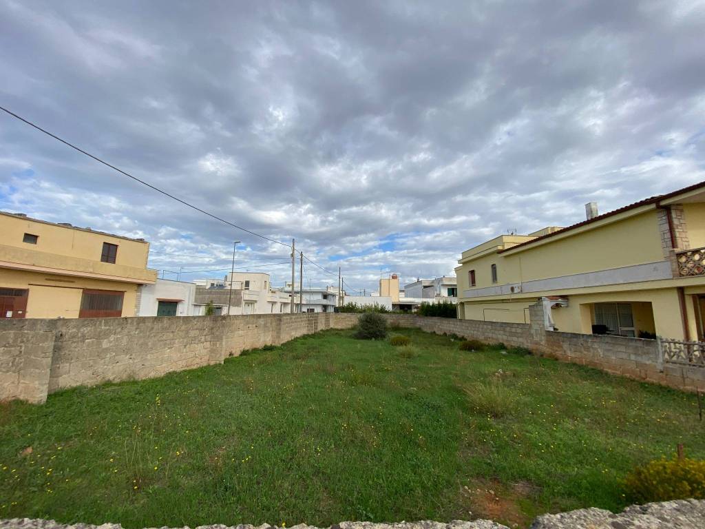 Terreno a Taviano in Via Martiri di Belfiore - Foto 2