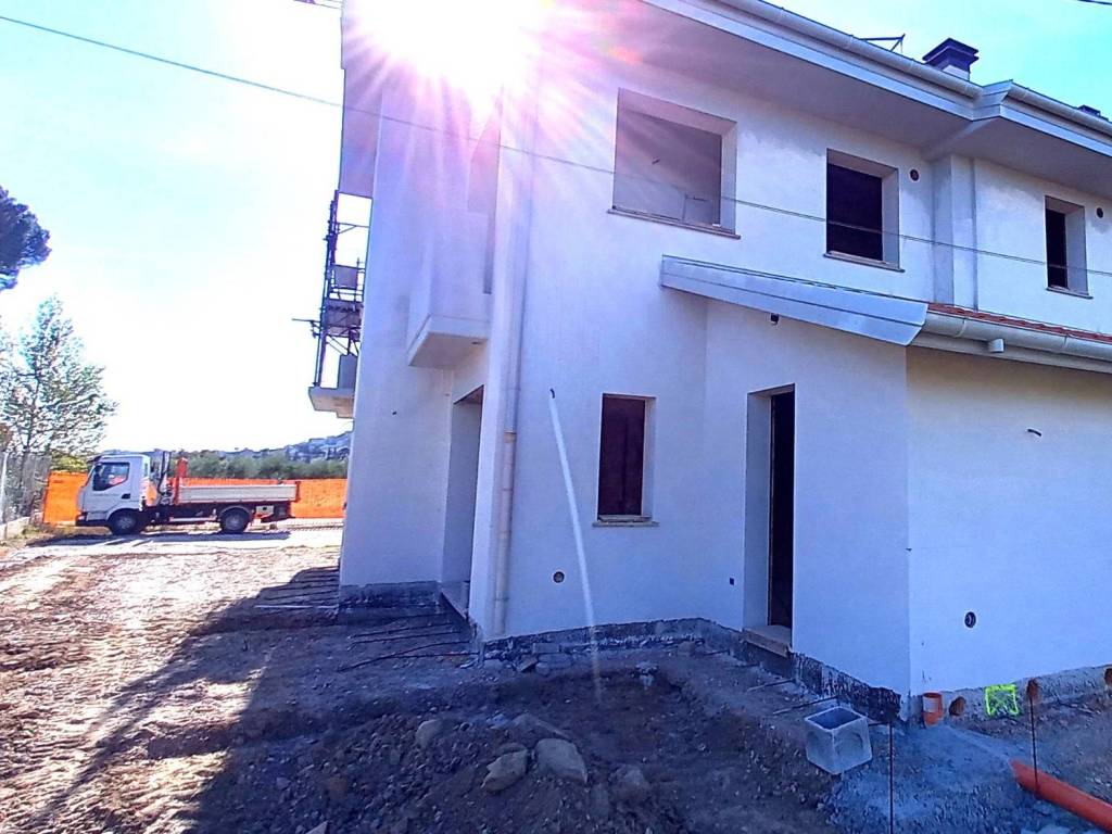 Villetta a schiera a Carmignano in Via Froccina - Foto 3