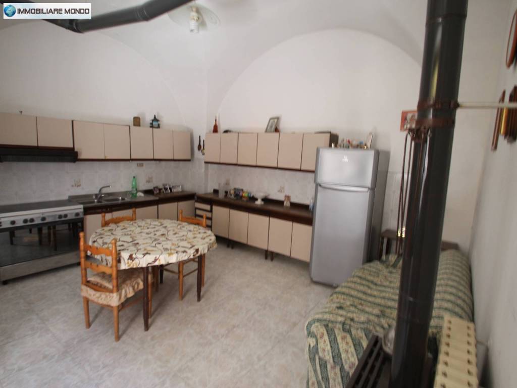 Casa indipendente a Ururi in Via Commerciale, 50 - Foto 3