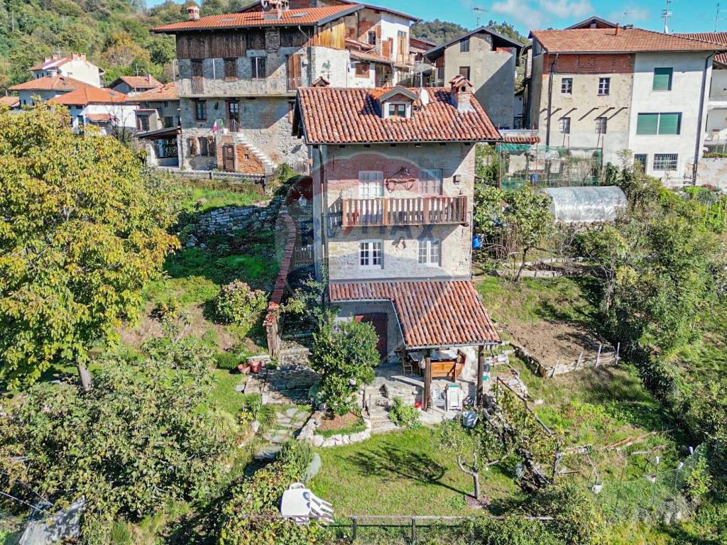 Casa indipendente a Valdilana in Via Premarcia, 38 - Foto 2