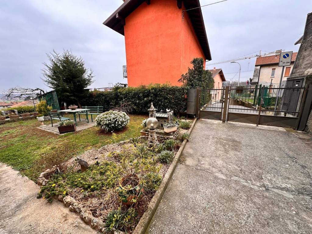 Casa indipendente a Almenno san bartolomeo in Via Giosuè Bailo - Foto 4