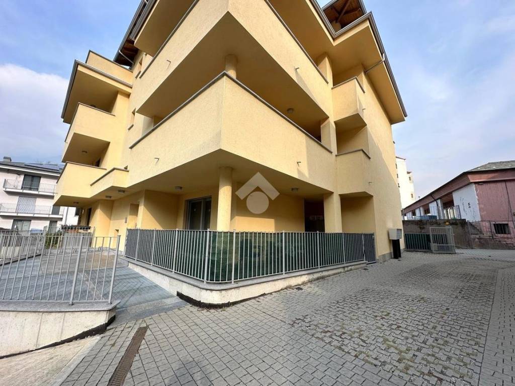 Appartamento a Morbegno in Via rivolta, 21 - Foto 2