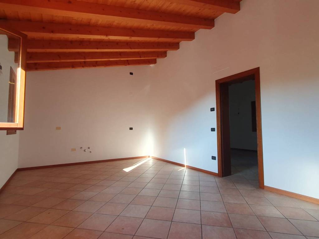 Palazzo / stabile a Rossano veneto - Foto 2