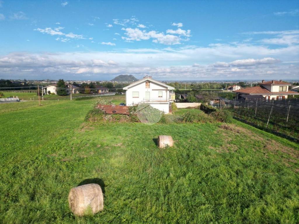 Villa a Bagnolo piemonte in VIA RIPOIRA, 32 - Foto 4