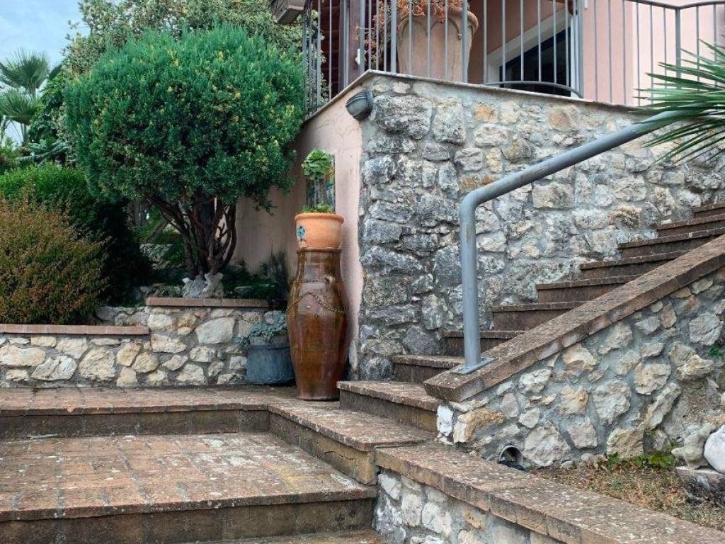 Villa a Formia in Via Funno - Foto 2