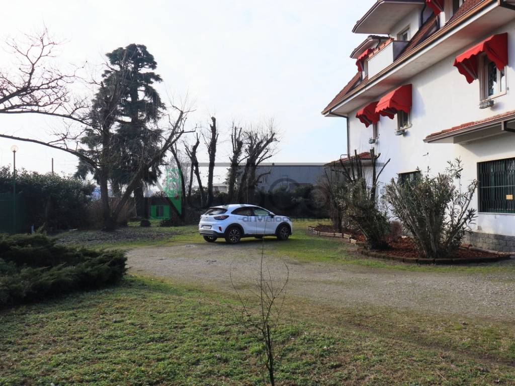 Villa a Codogno in Viale dell'Industria, 41 - Foto 4