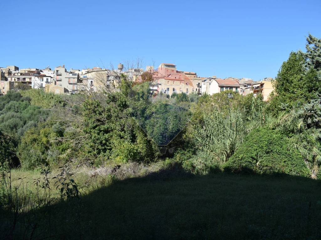Terreno a Valguarnera caropepe in Via Catanzaro, 144 - Foto 4