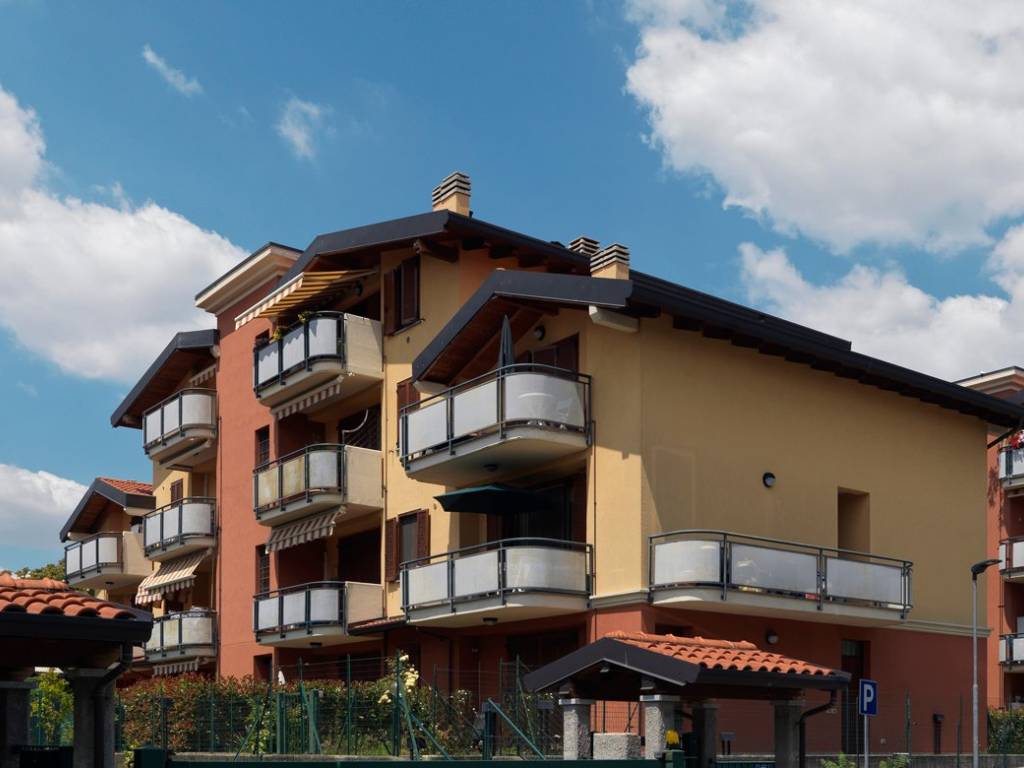 Appartamento a Lomazzo in Vicolo Cascina Bartolona 5 22074 - Foto 2