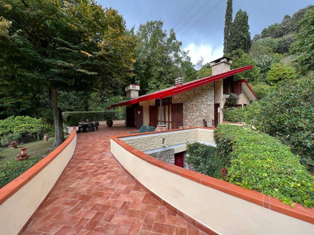 Villa a San giuliano terme in Strada Panoramica Sandro Pertini - Foto 2