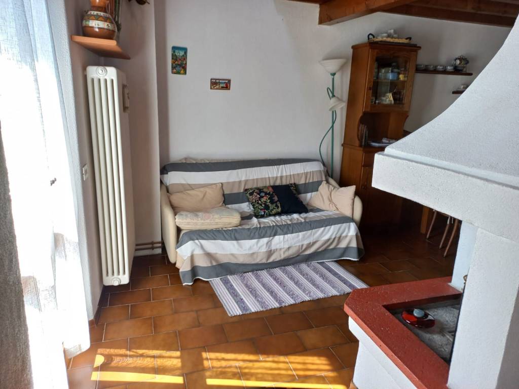 Appartamento a Luino in Via dei Passera - Foto 5