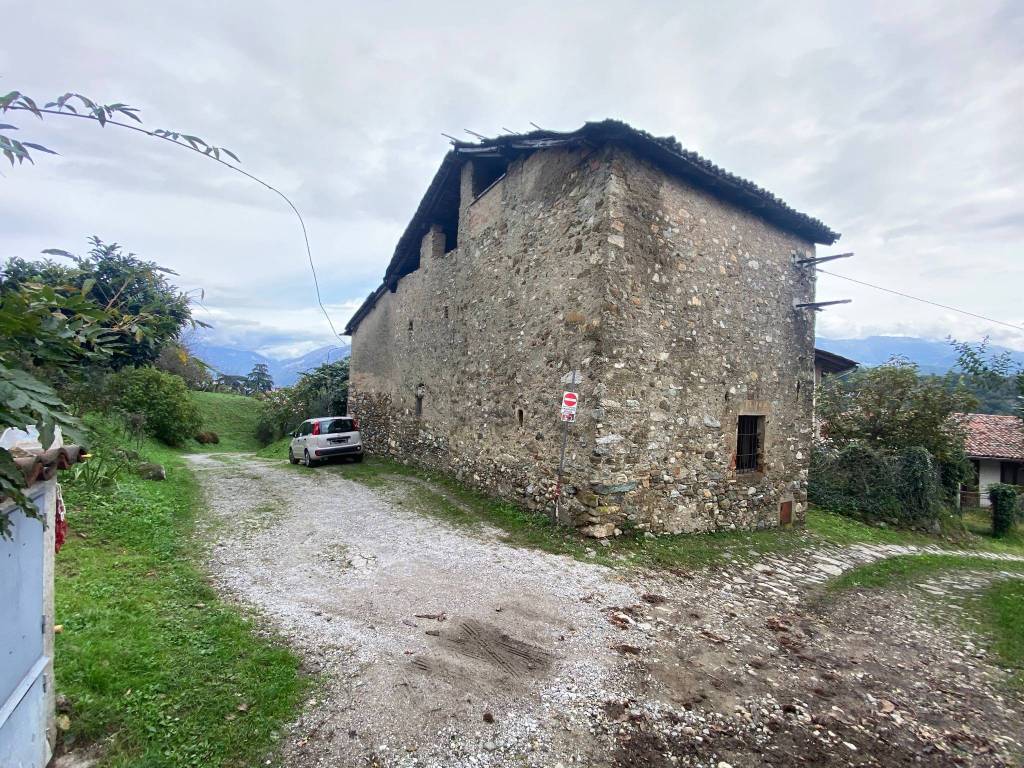 Rustico / casale a Valgreghentino in Via Belvedere - Foto 2