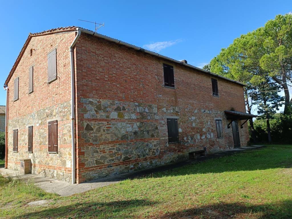 Rustico / casale a Castiglione del lago in Località Poggio del Papa - Foto 4