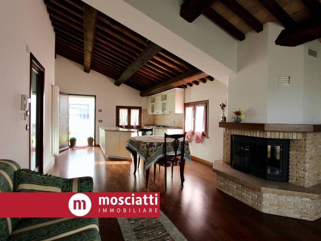 Casa indipendente a Matelica in Frazione Piane - Foto 5
