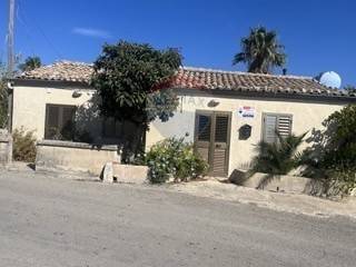 Casa indipendente a Modica in Via Gianforma - c.da Campanella - Foto 2