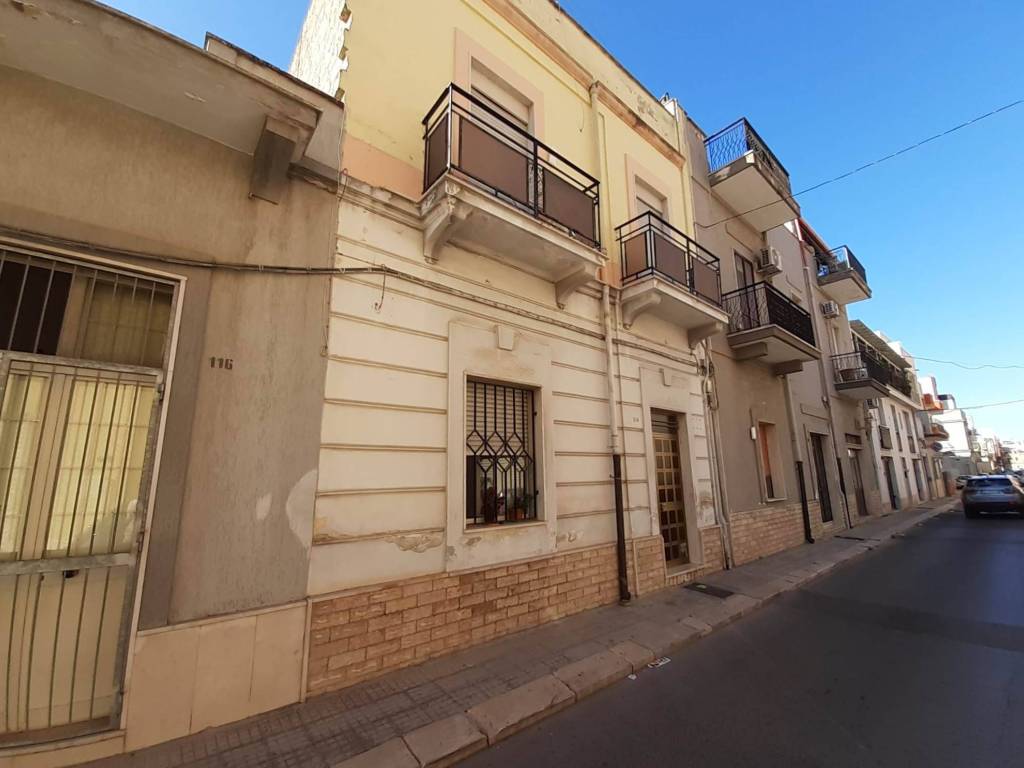 Appartamento a Brindisi in Via Fulvia - Foto 4