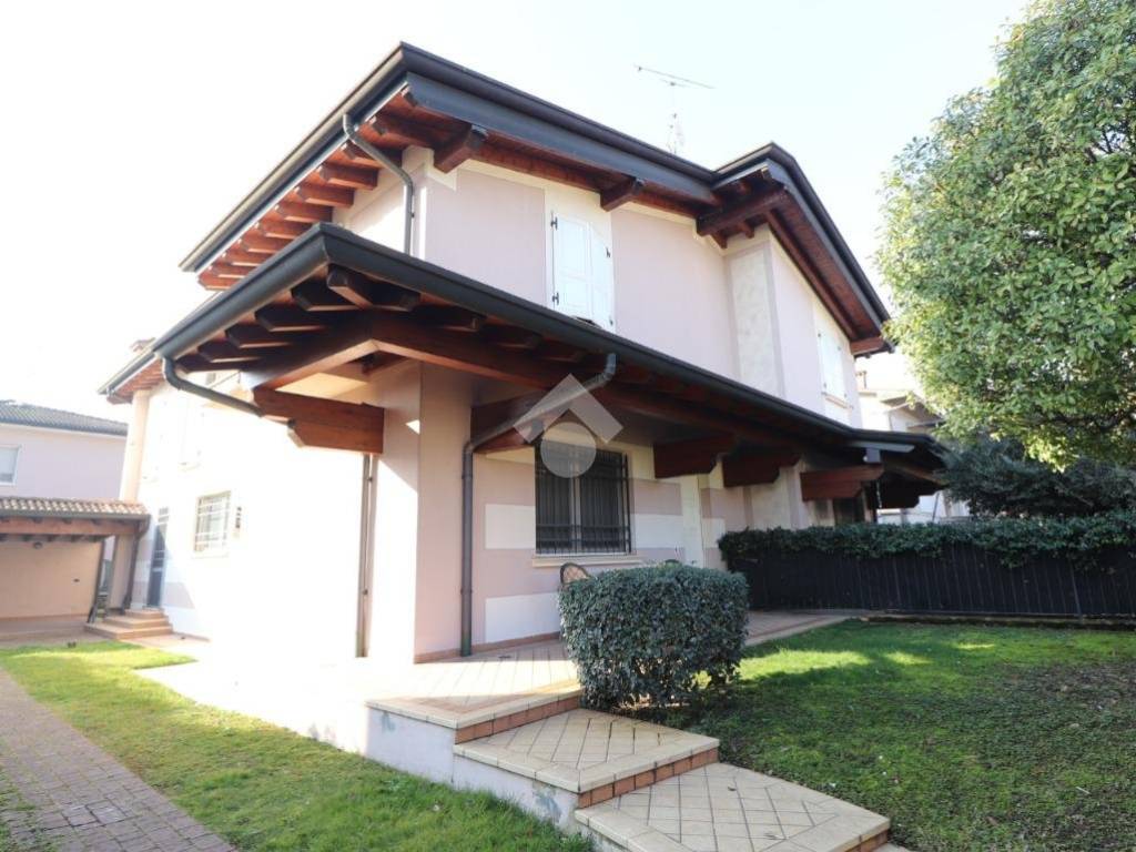 Villa a Calvisano in Via Enrico Fermi, 15 - Foto 2