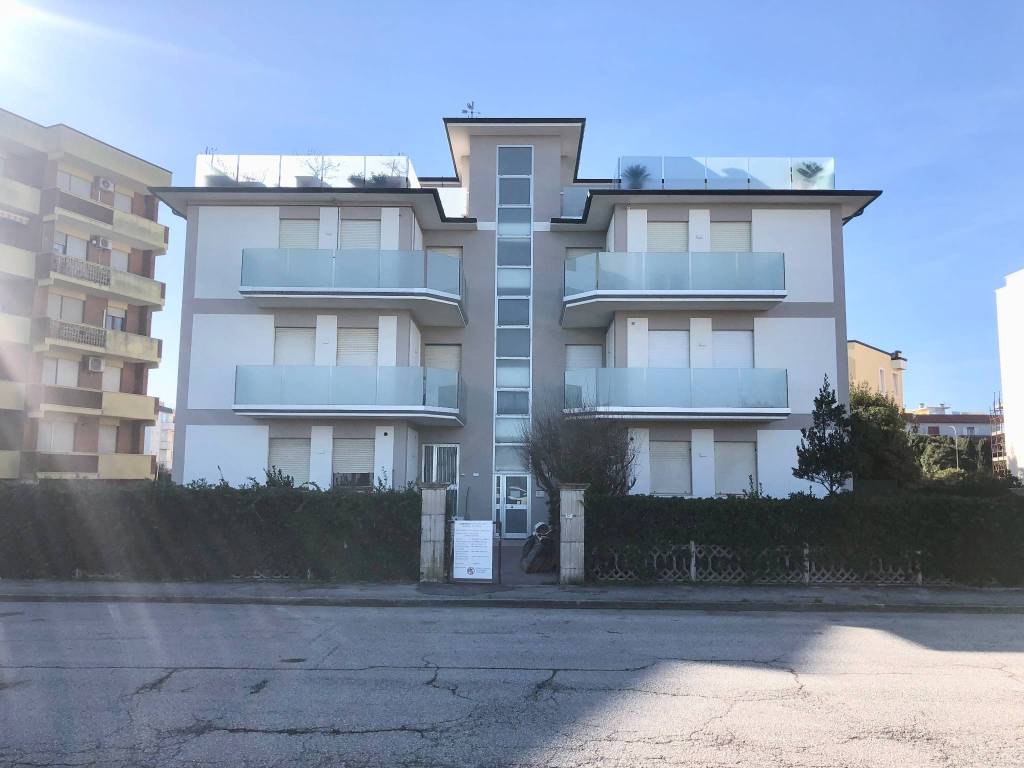 Appartamento a Porto recanati in Via Colombo, 57 - Foto 4