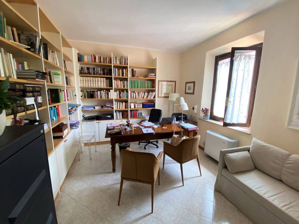 Casa indipendente a Castiglione del lago in Via Bruno Buozzi - Foto 2