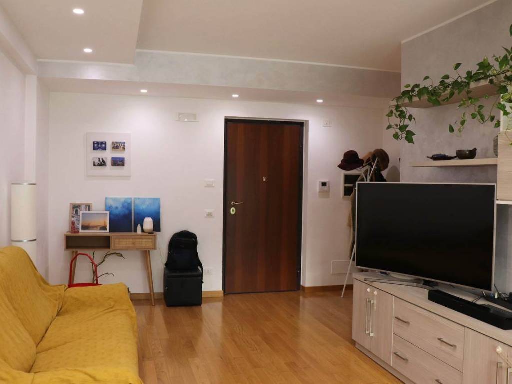 Appartamento a Cosenza in Viale Giacomo Mancini - Foto 2