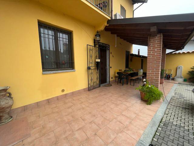 Villa a Cassolnovo in Via Lavatelli - Foto 2