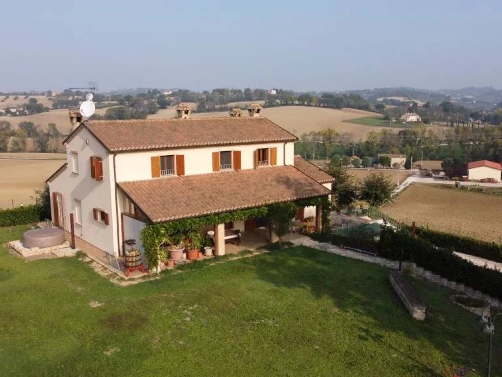 Rustico / casale a Fano in Strada Molino Maggiotti - Foto 2