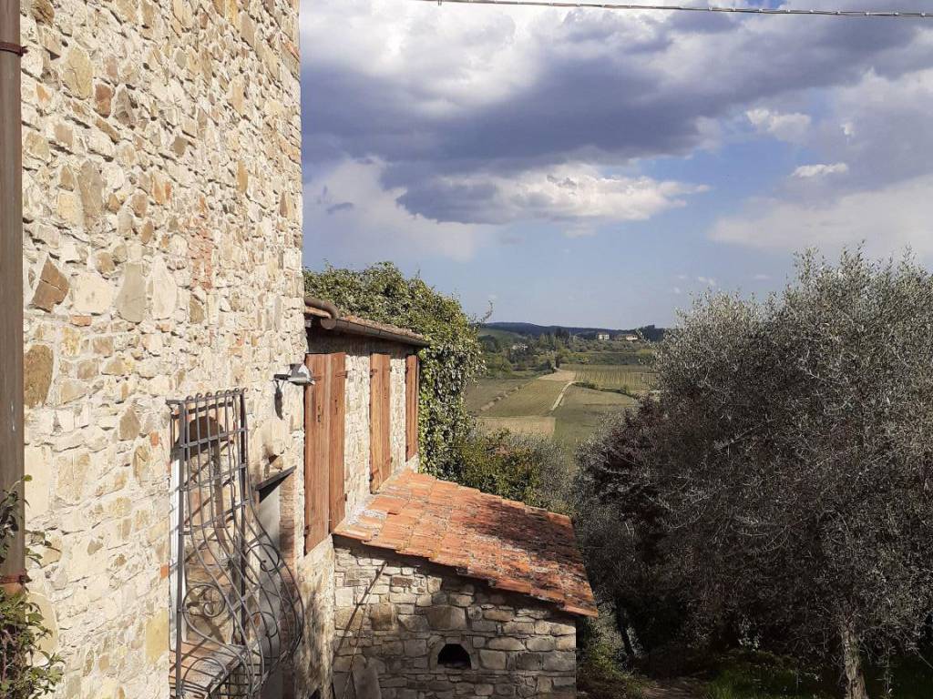 Rustico / casale a Poggibonsi in Via Cassia Strada Statale 2 - Foto 2