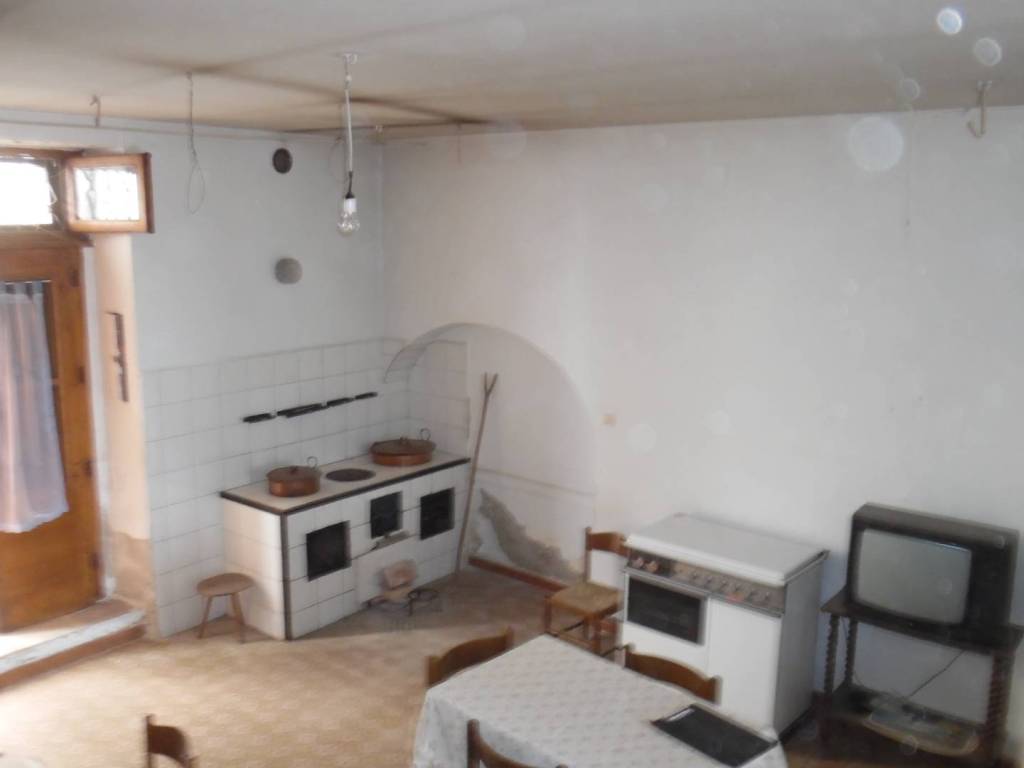 Casa indipendente a Calitri in Via Giuseppe Tozzoli, 70 - Foto 5