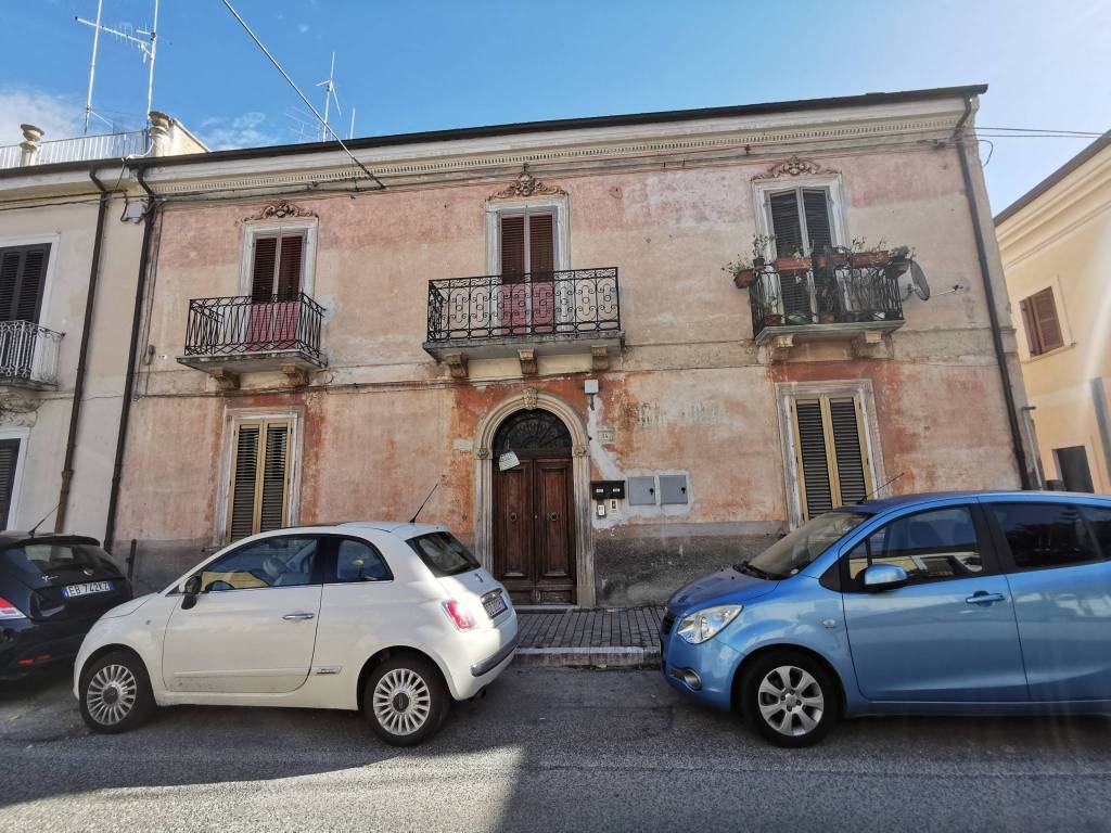 Appartamento a Sulmona in Viale Teofilo Patini - Foto 3