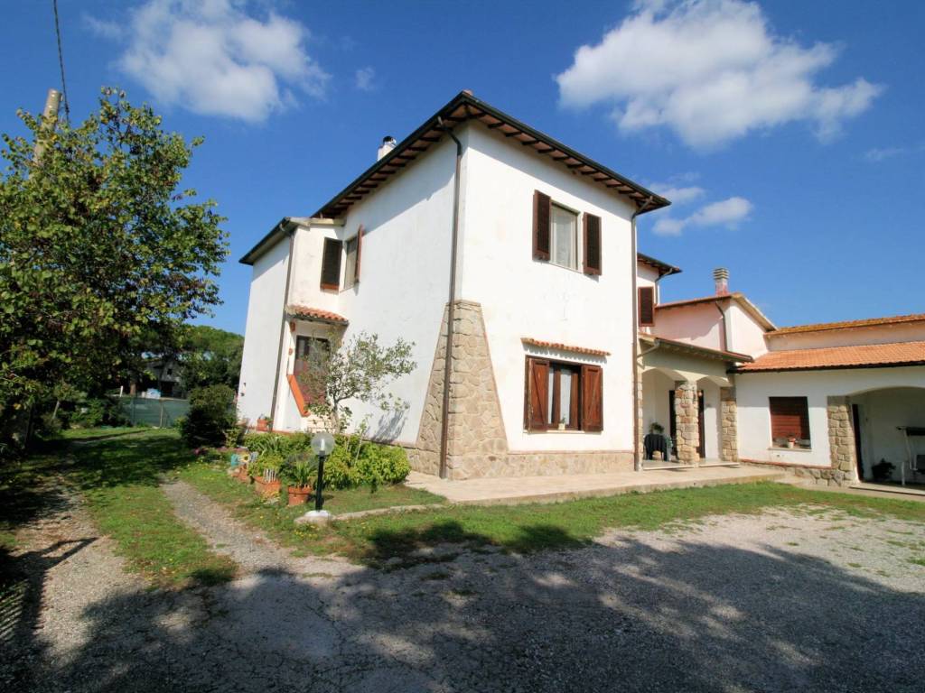 Rustico / casale a Roccastrada - Foto 2