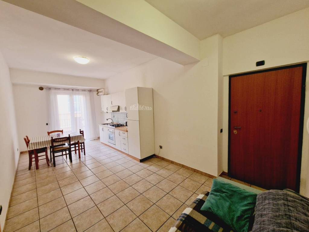 Appartamento a San benedetto del tronto in Via Clara Maffei, 97 - Foto 4