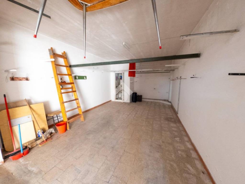 Box / garage a Manfredonia in Piazza delle Viole, 1 - Foto 4