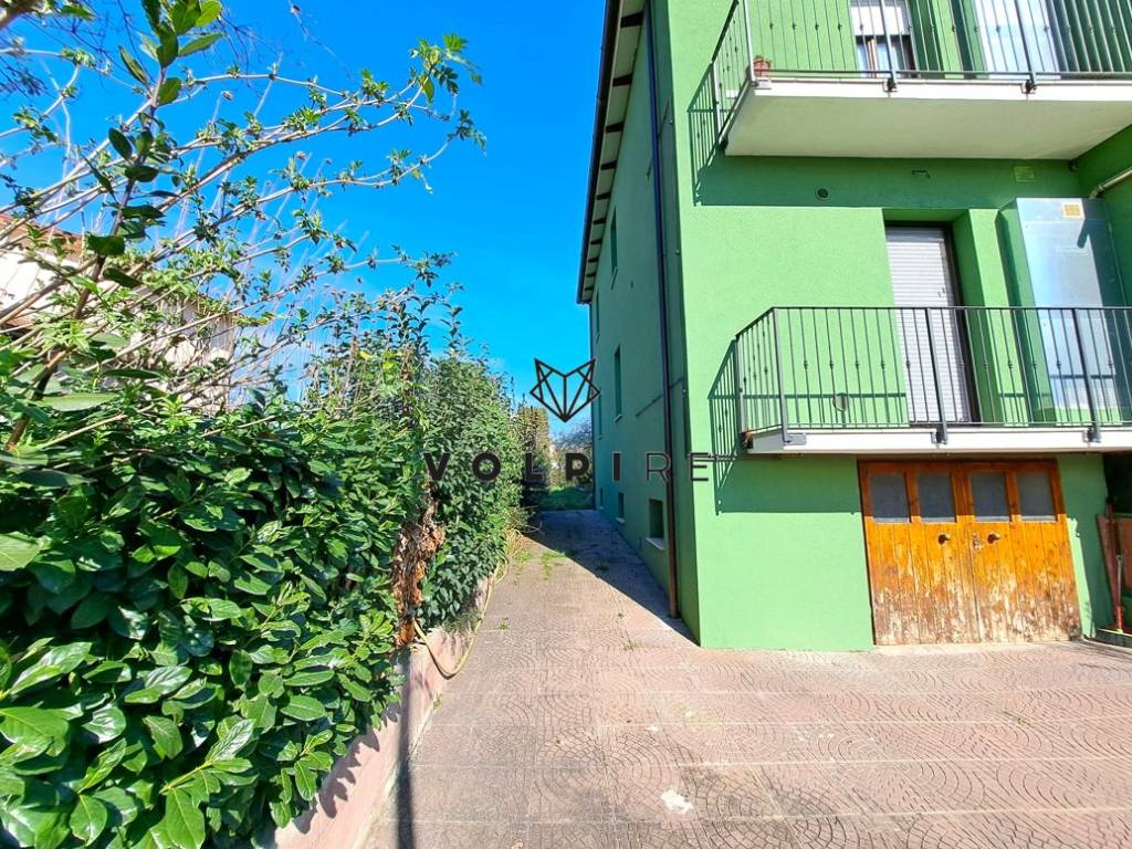 Appartamento a Spoleto in Via Emanuela Setti Carraro - Foto 5