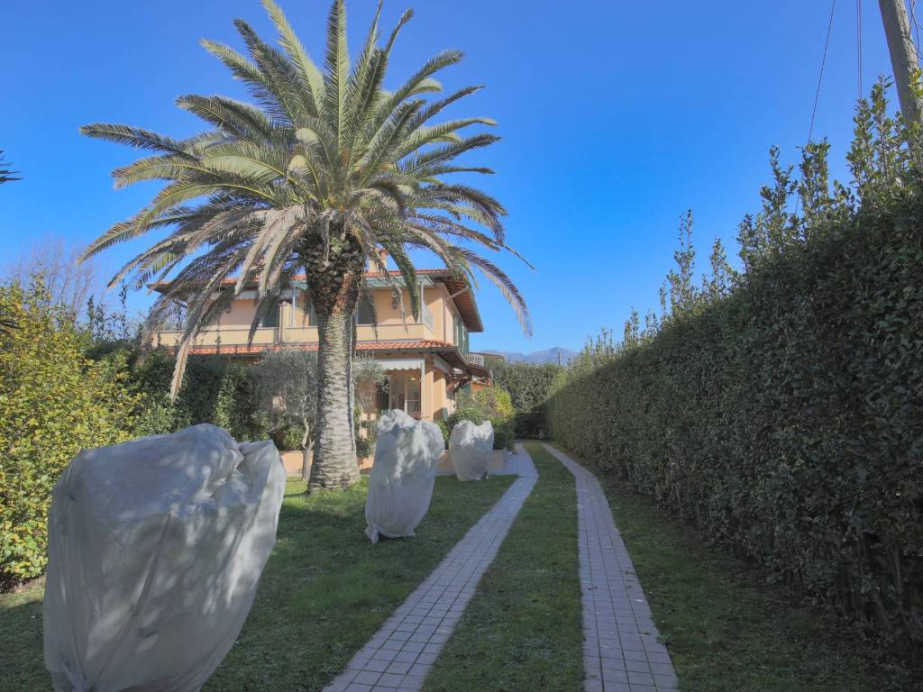 Villa a Pietrasanta - Foto 3