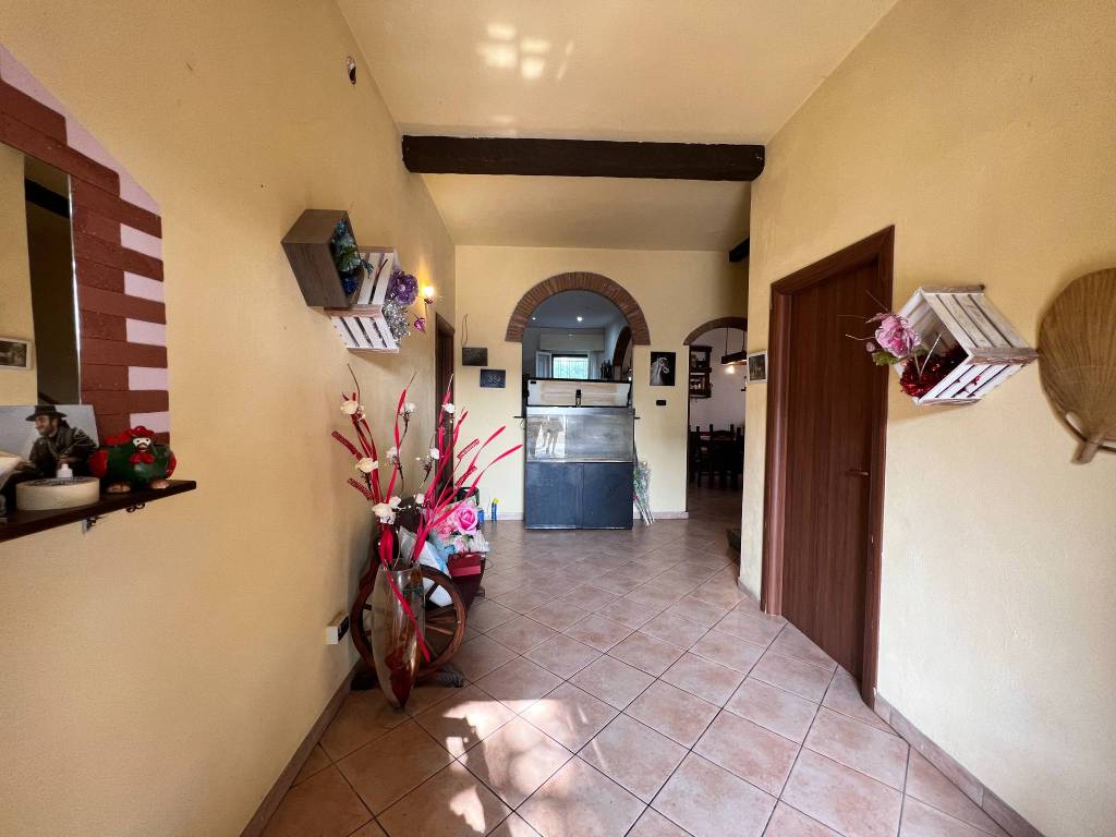 Casa indipendente a Alfonsine in Via Reale Lavezzola, 51 - Foto 2