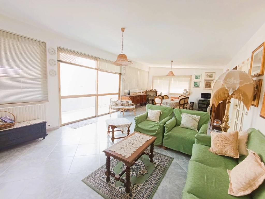 Appartamento a Tortoreto in Via Archimede, 13 - Foto 4