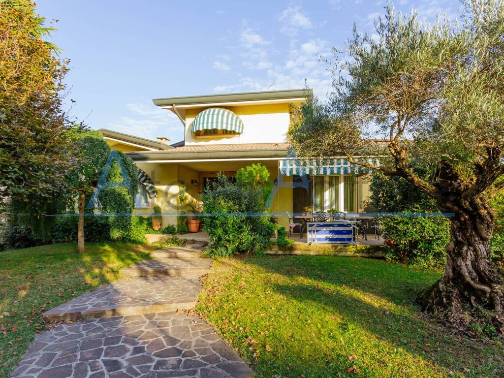Villa a Maserà di padova in Via Bolzani - Foto 2