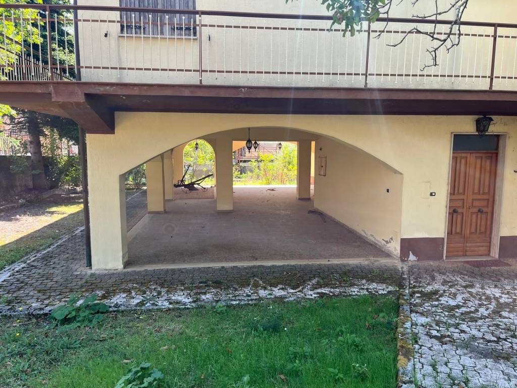 Villa a Borgorose in Via Canapine - Foto 2