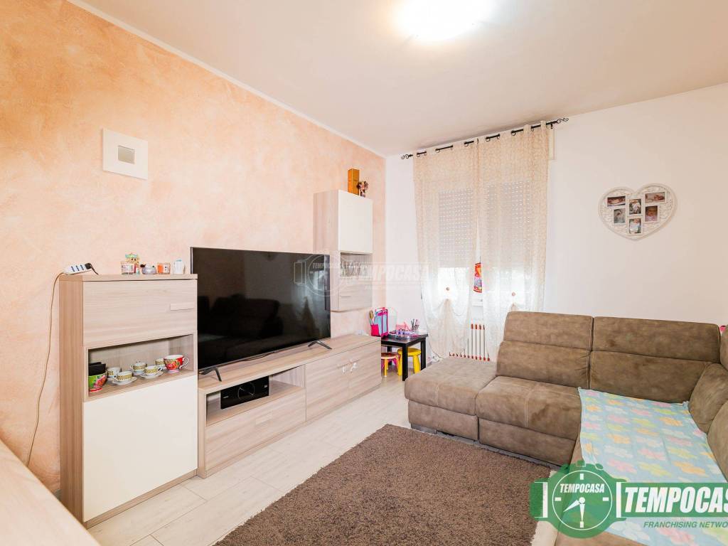 Appartamento a Lodi vecchio in Via Leonardo da Vinci 17 - Foto 3