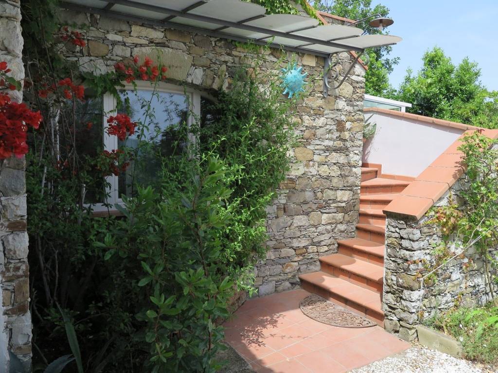 Appartamento a Vezzano ligure in Via Umberto Maddalena - Foto 4