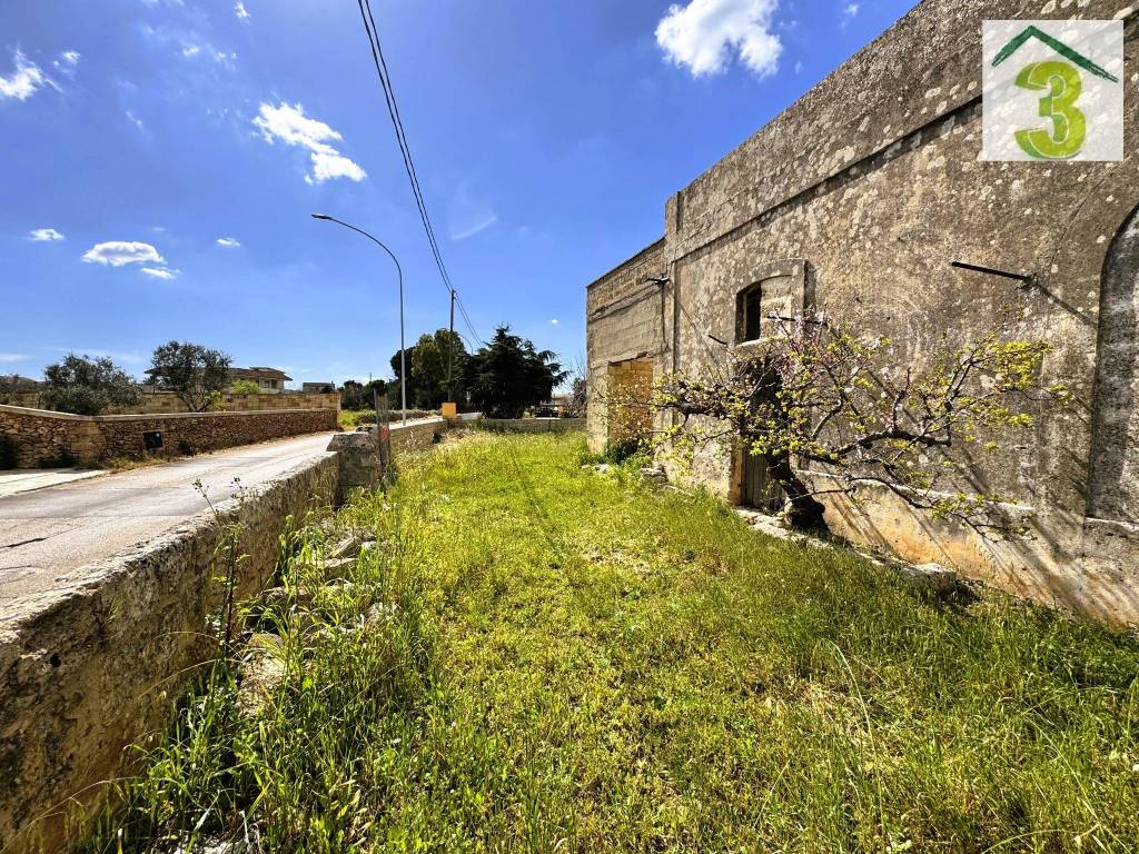 Terreno a Miggiano in Via Specchia - Foto 2