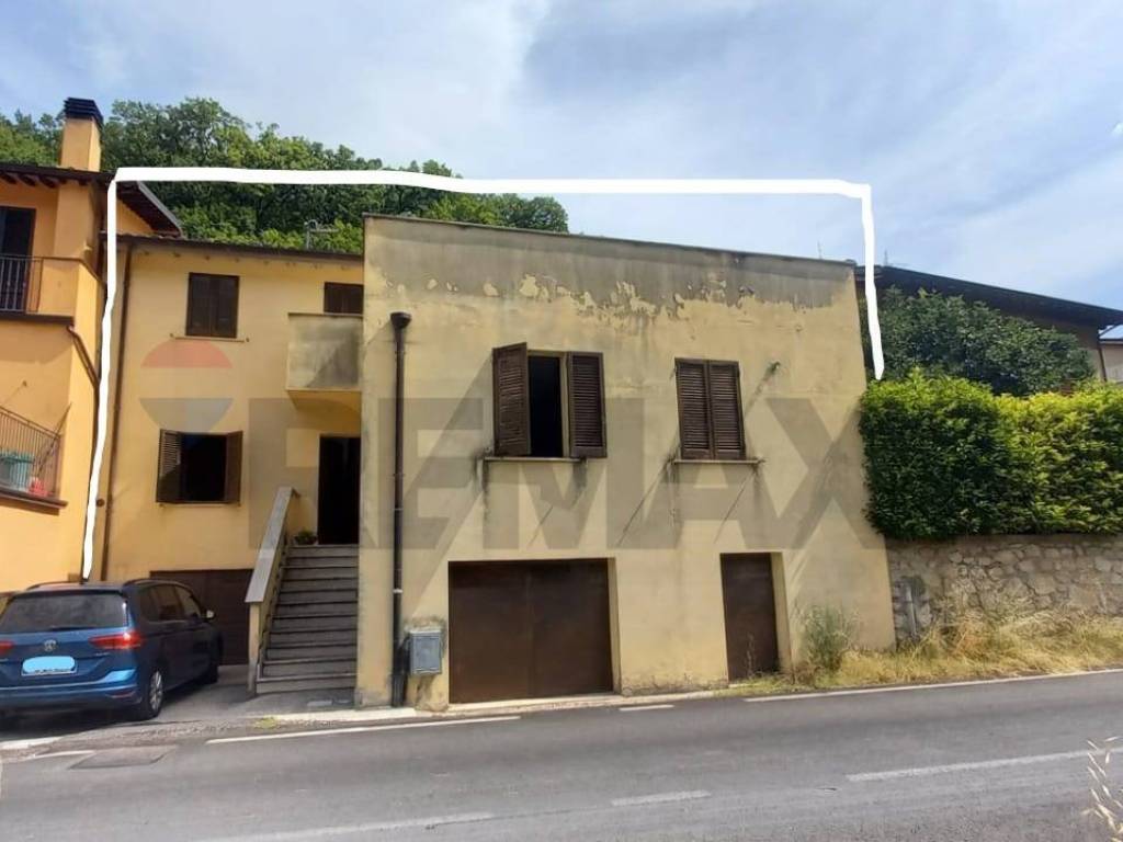 Casa indipendente a Nocera umbra in Voc. Bagnara, 29 - Foto 2