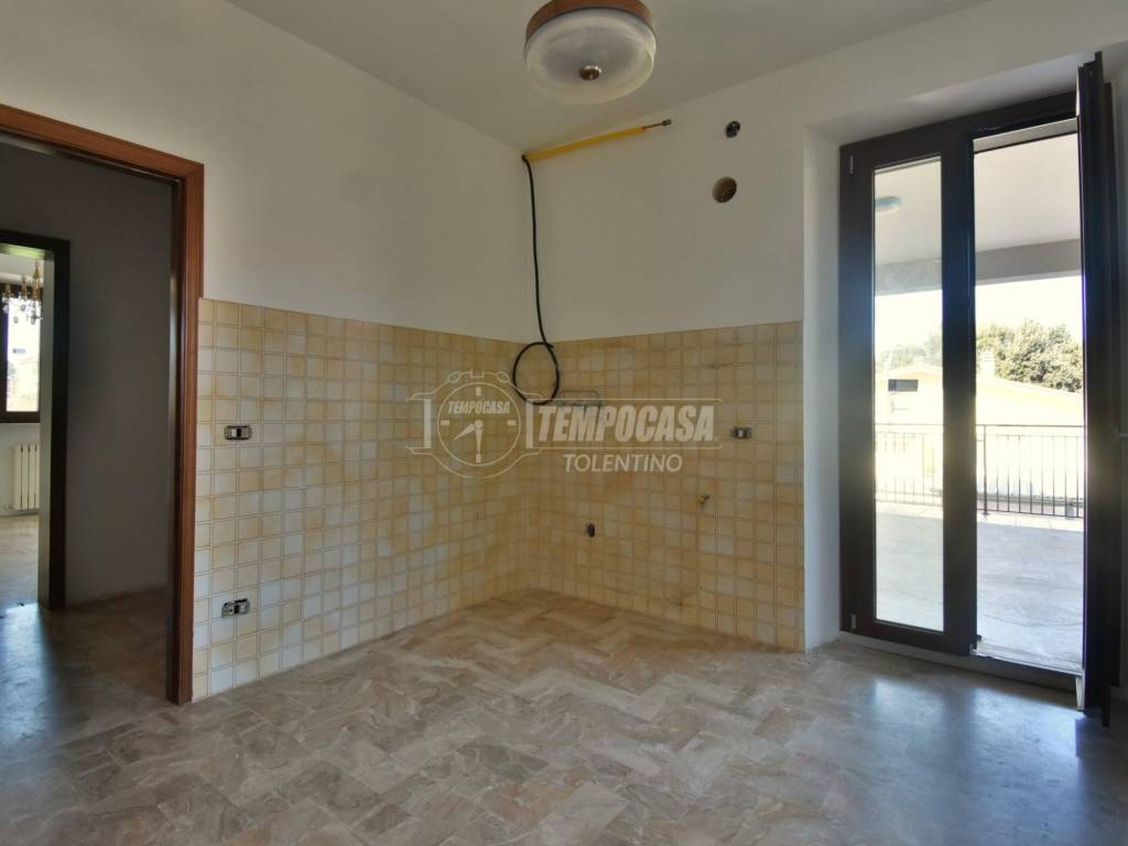 Appartamento a Urbisaglia in Via Illuminati - Foto 4