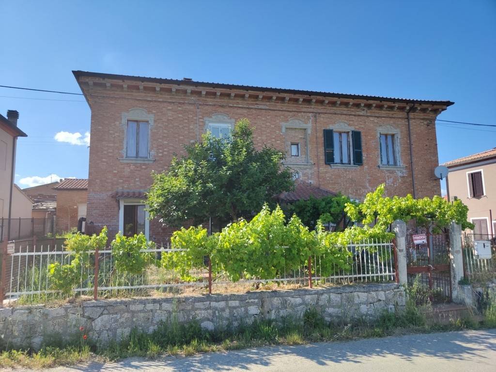 Villa a Montepulciano in Via della Fonte al Giunco - Foto 2