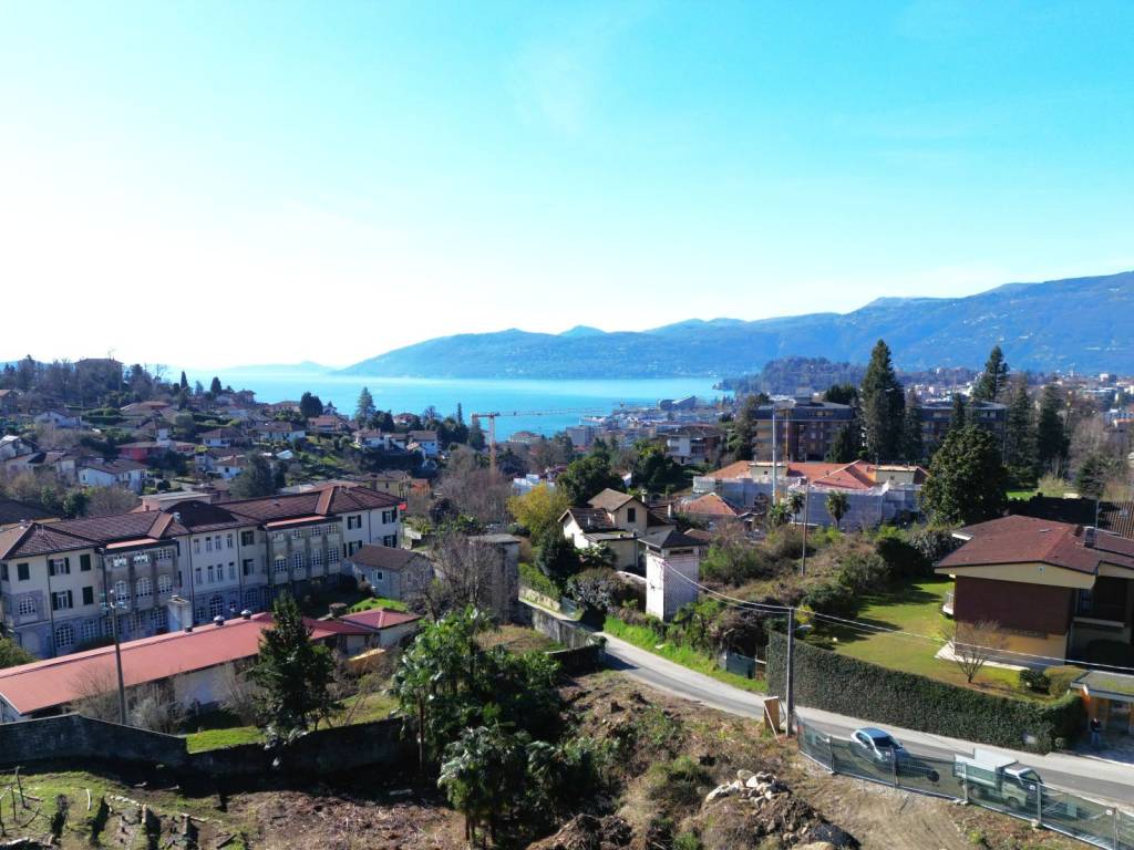 Appartamento a Verbania in Via Pippo Rizzolio - Foto 3