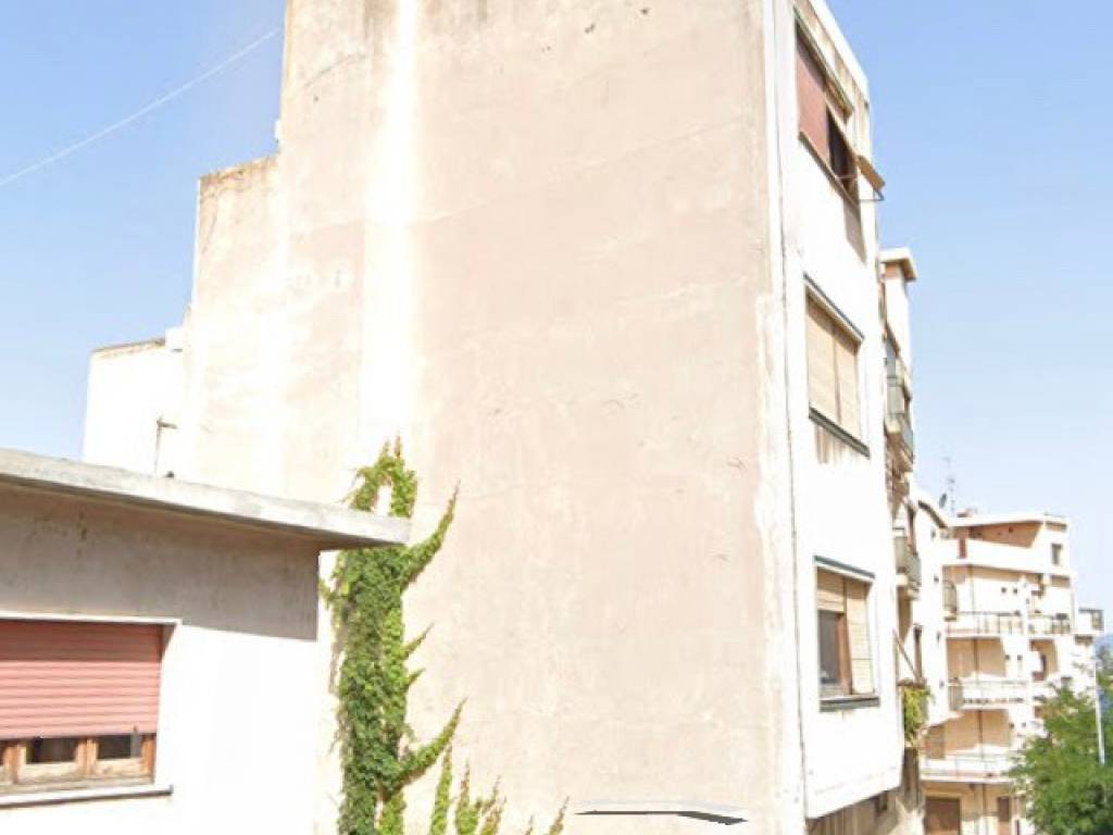 Palazzo / stabile a Reggio calabria in Via Villini Svizzeri, 26 - Foto 4