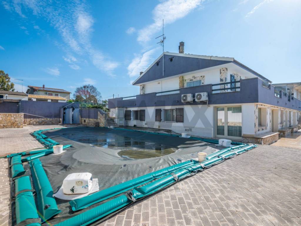 Villa a Ragusa in contrada magazzinazzi - Renna - Foto 3