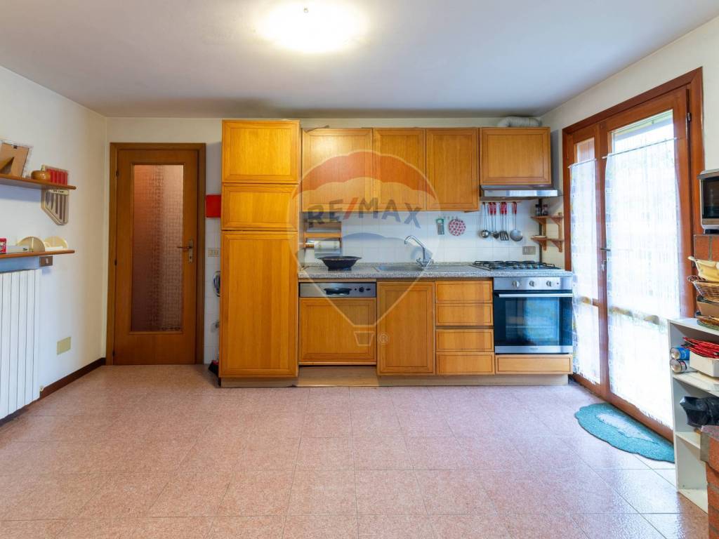 Appartamento a Jesi in Via Longhi, 13 - Foto 2