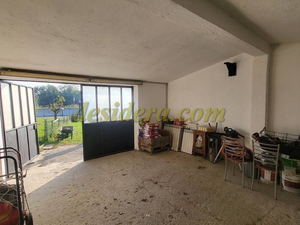 Villa a Varallo pombia in Strada Statale Ticinese, 3 - Foto 3