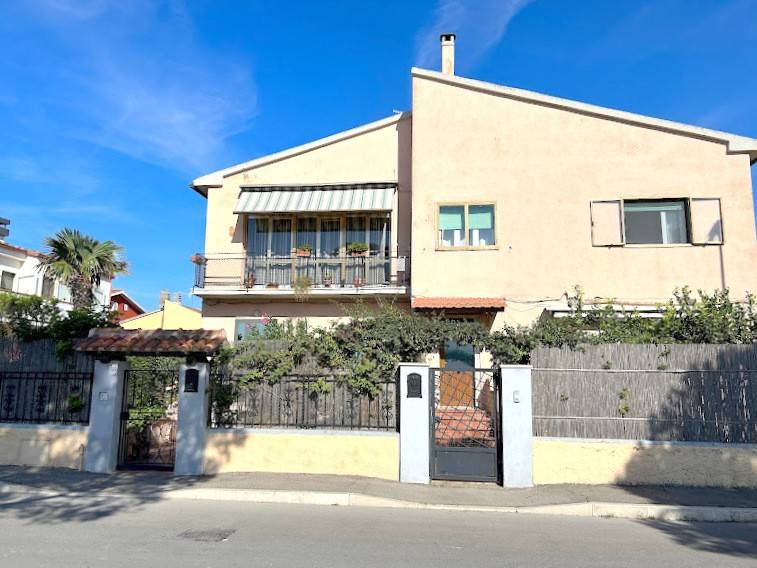 Villa a Orbetello in Lungolago Bruno Buozzi - Foto 2