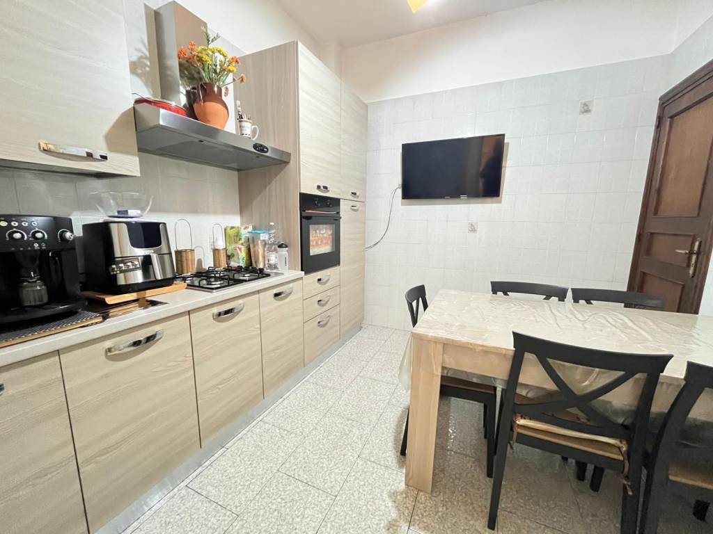 Appartamento a Francavilla fontana in Via Domenico Cimarosa - Foto 5